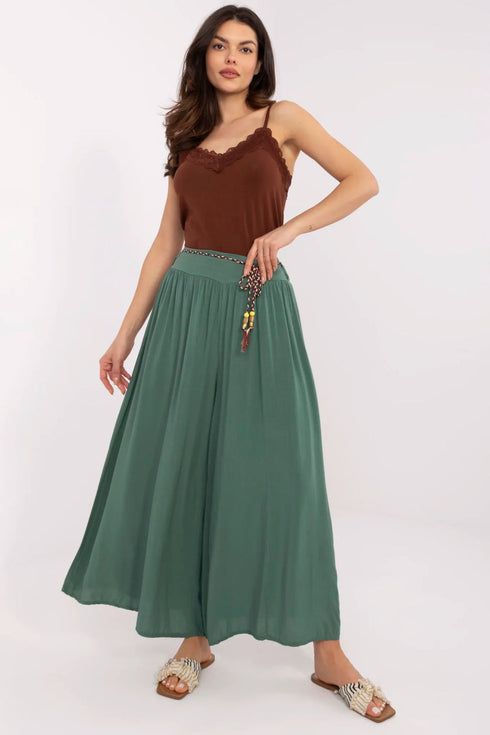 Women trousers model 210670 Och lla